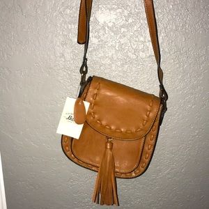 G.H. Bass & Co brown leather purse